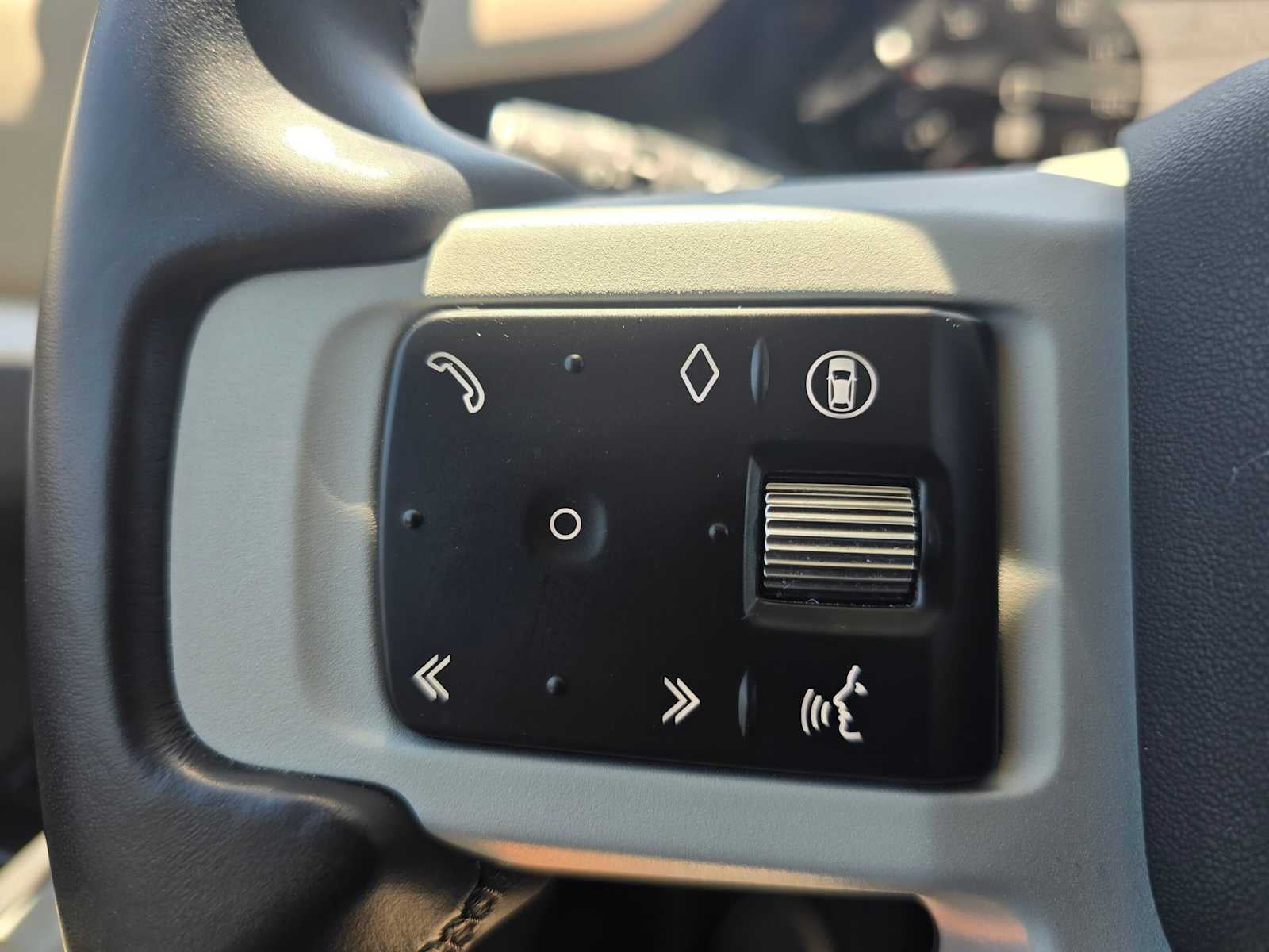 2024 Land Rover Defender S 130 P300