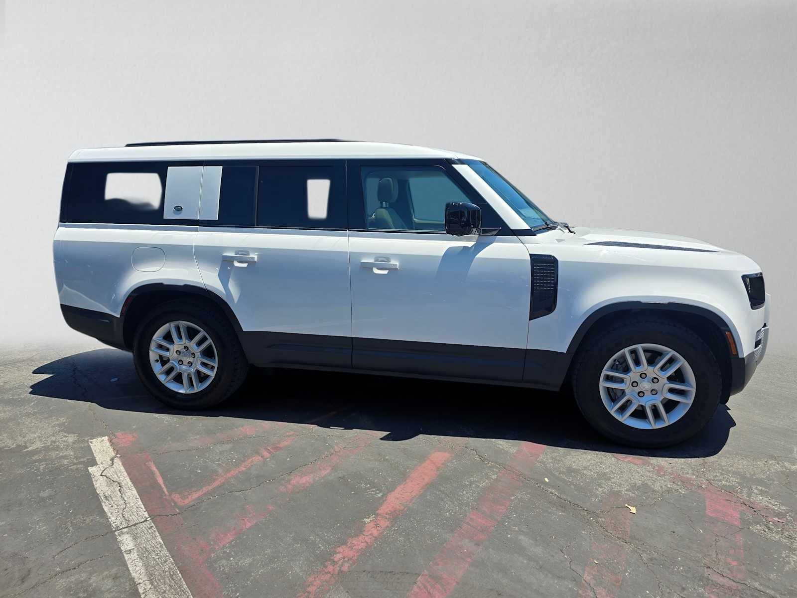 2024 Land Rover Defender S 130 P300