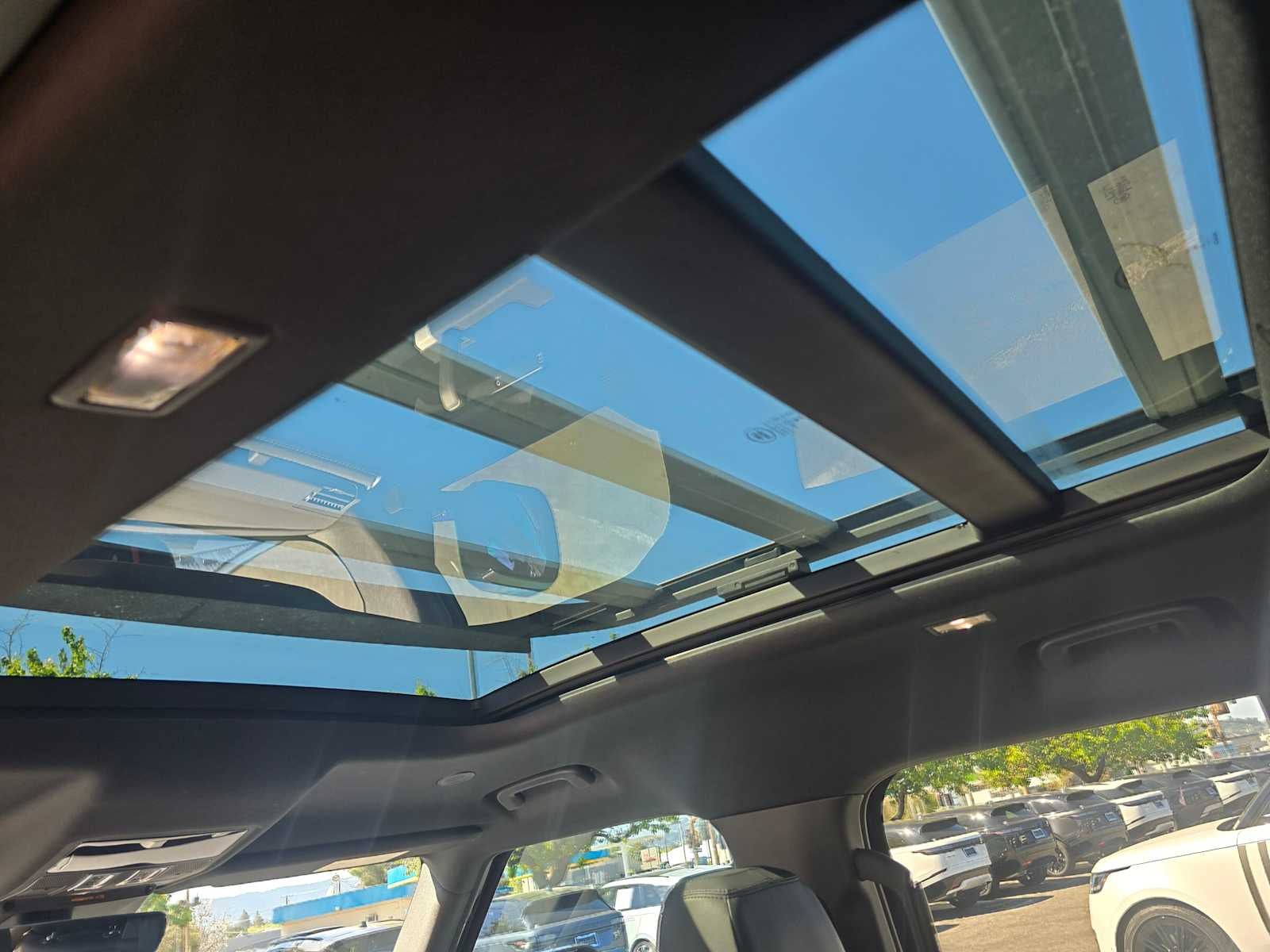 2023 Land Rover Defender SE 130 AWD