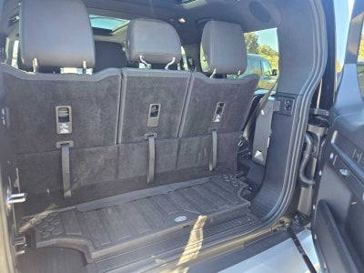2023 Land Rover Defender SE 130 AWD