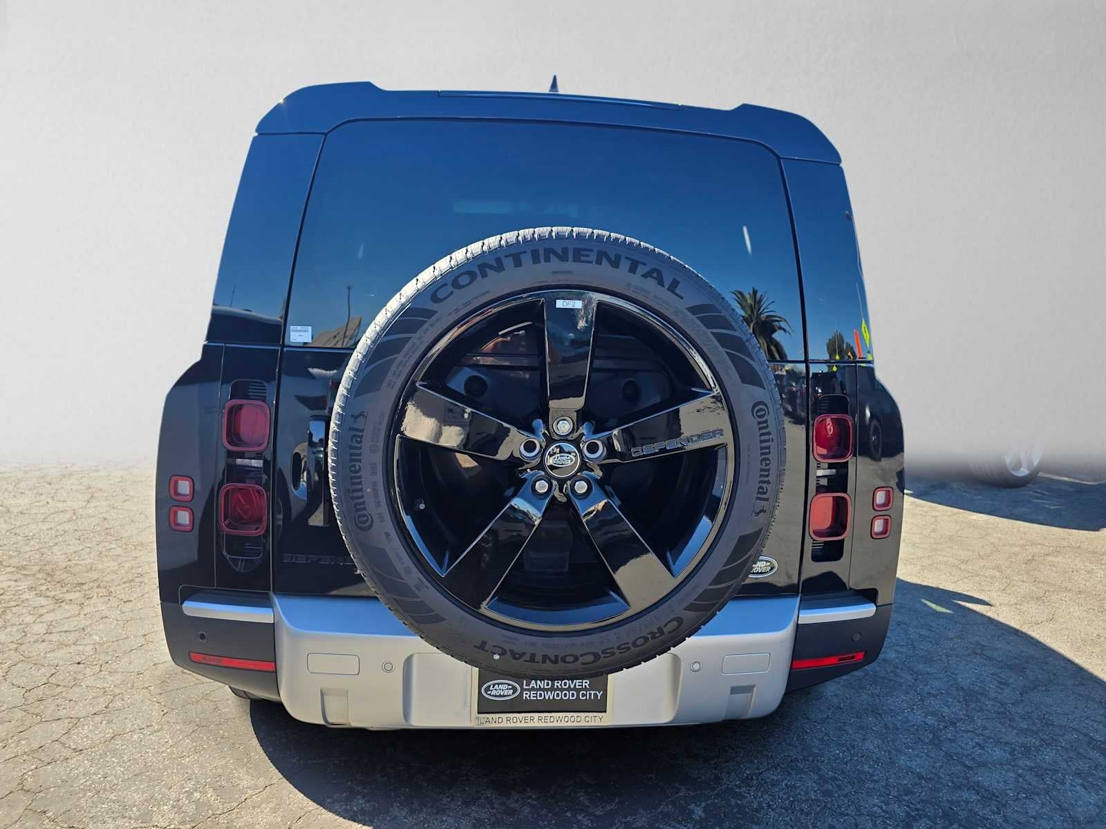 2023 Land Rover Defender SE 130 AWD