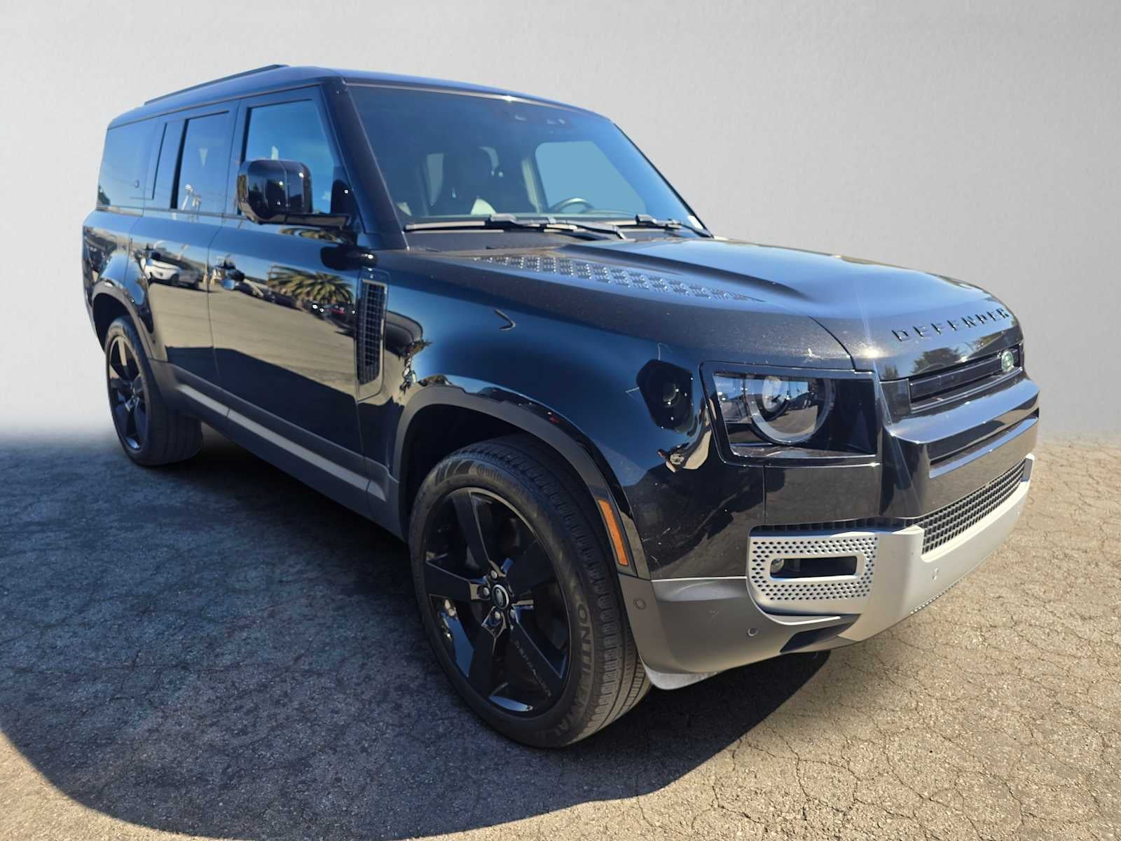 2023 Land Rover Defender SE 130 AWD