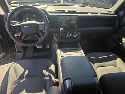 2023 Land Rover Defender V8 110 AWD