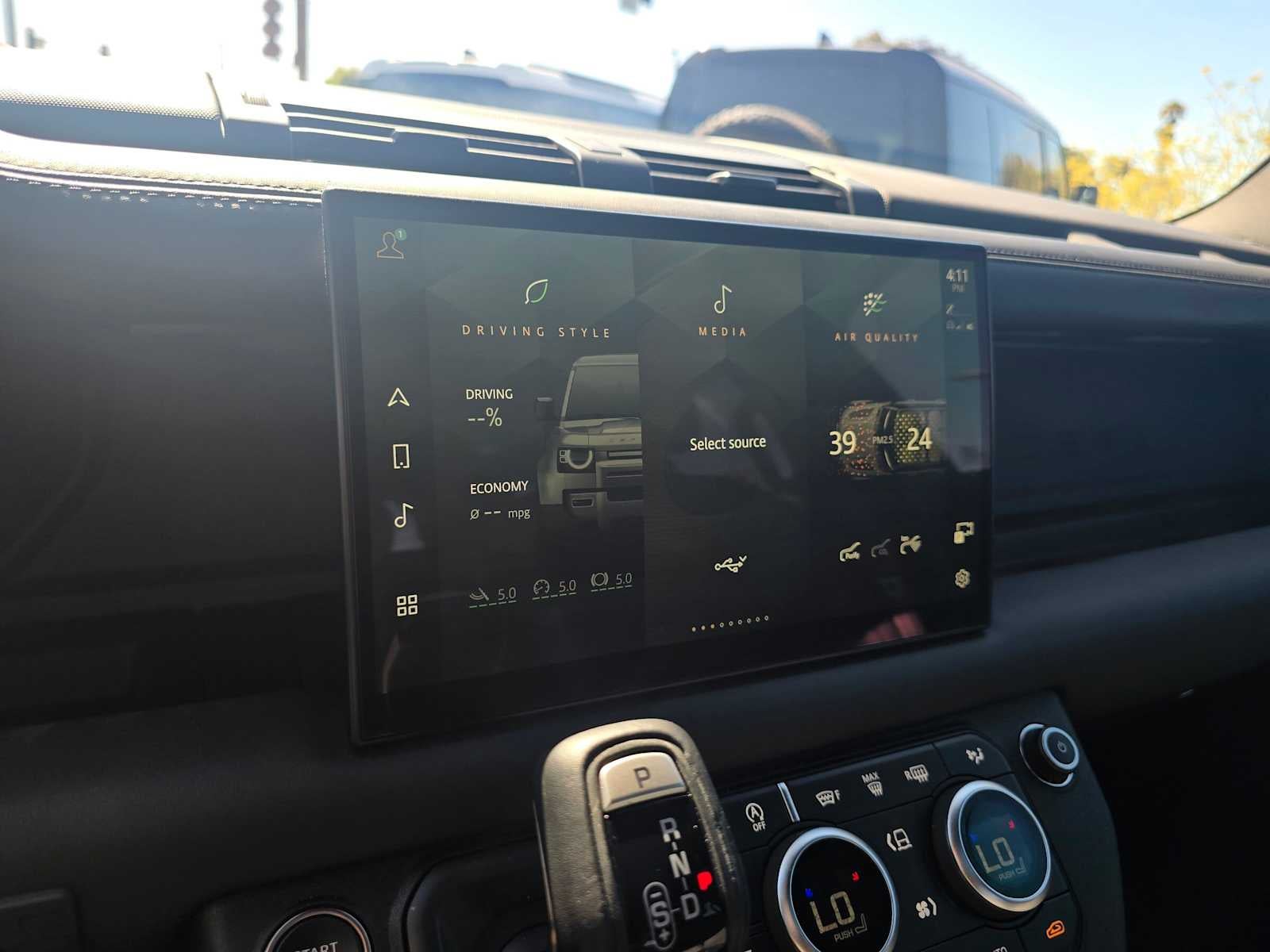 2023 Land Rover Defender V8 110 AWD