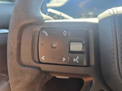 2023 Land Rover Defender V8 110 AWD