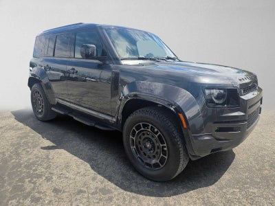 2025 Land Rover Defender OCTA Edition One 110 P635