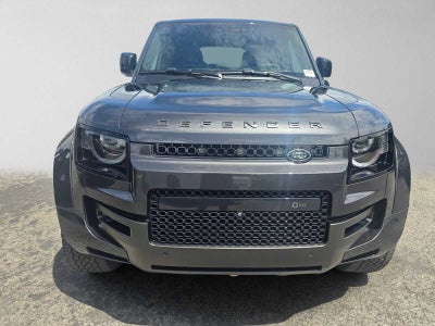 2025 Land Rover Defender OCTA Edition One 110 P635