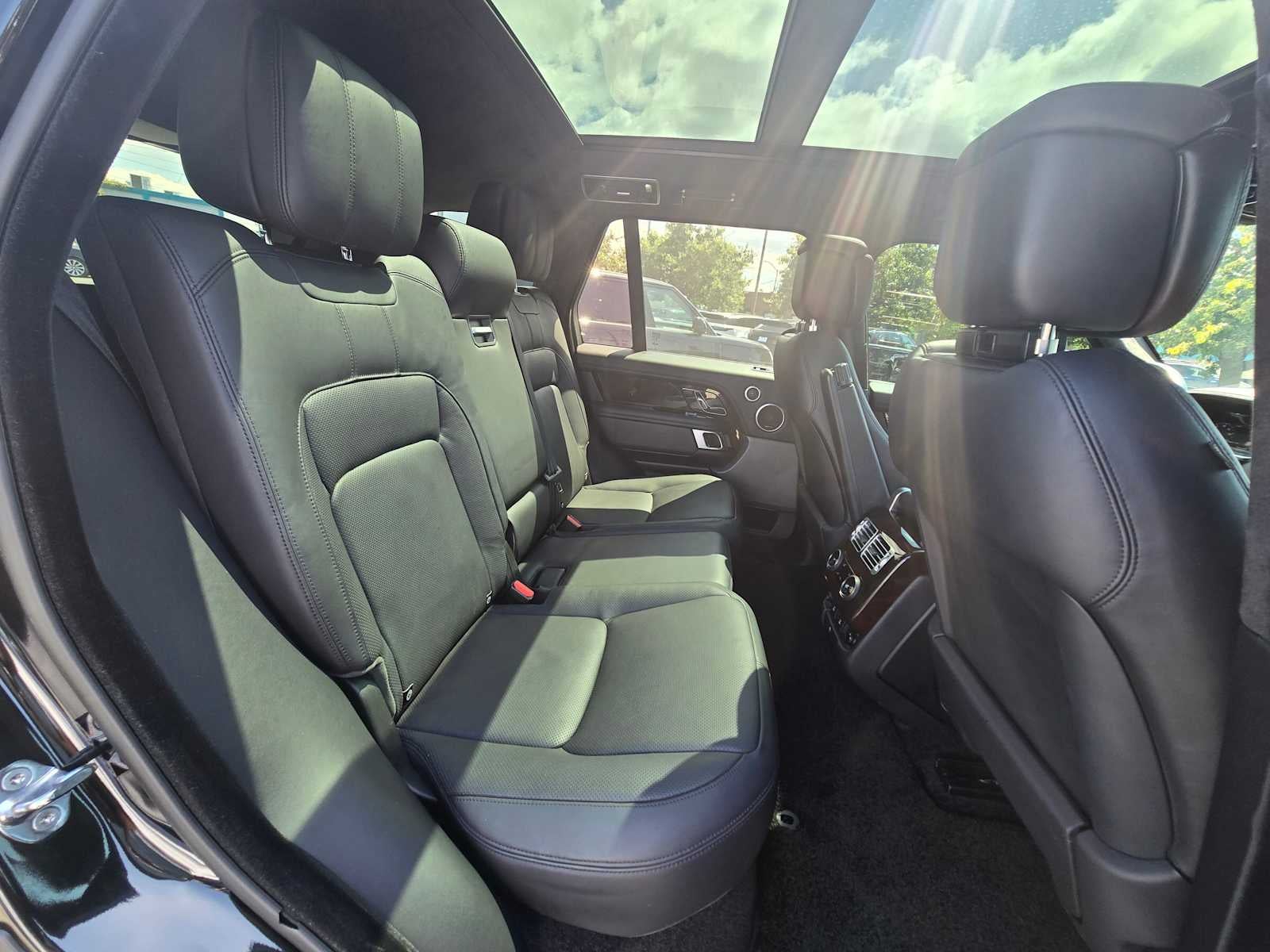 2021 Land Rover Range Rover P525 Westminster