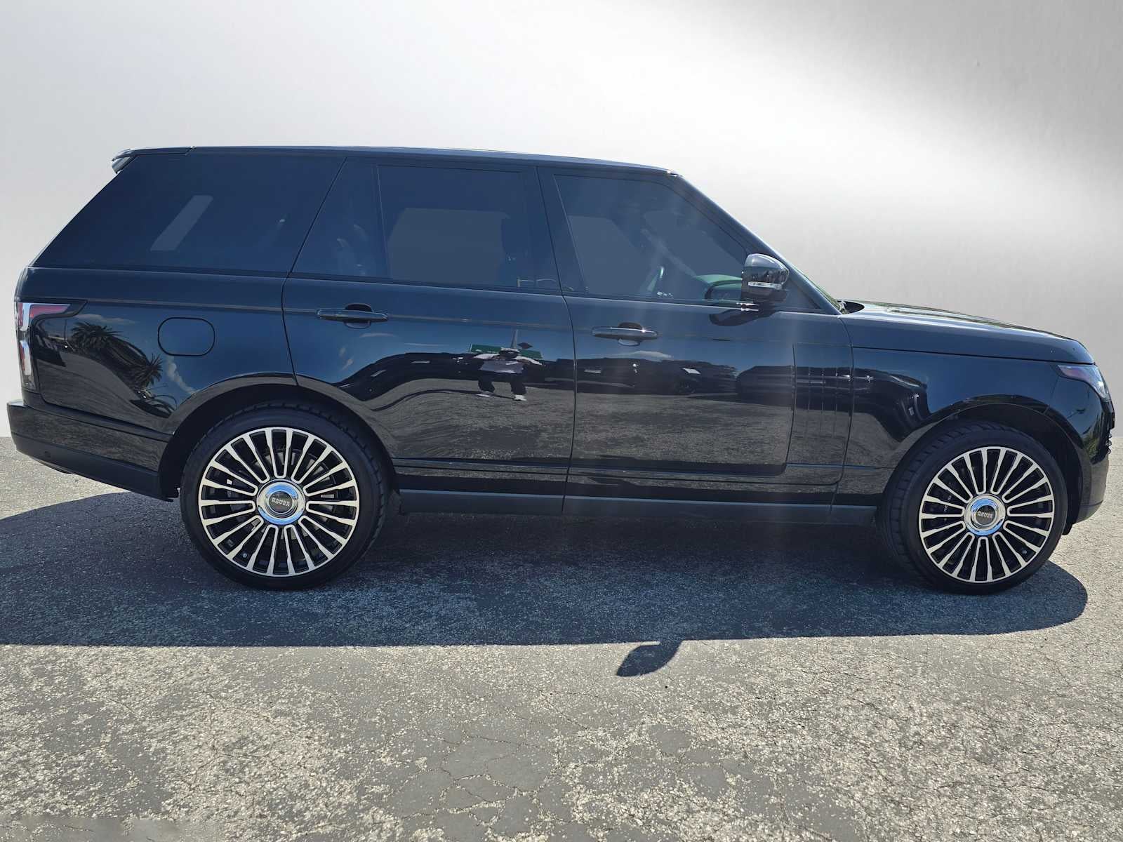 2021 Land Rover Range Rover P525 Westminster