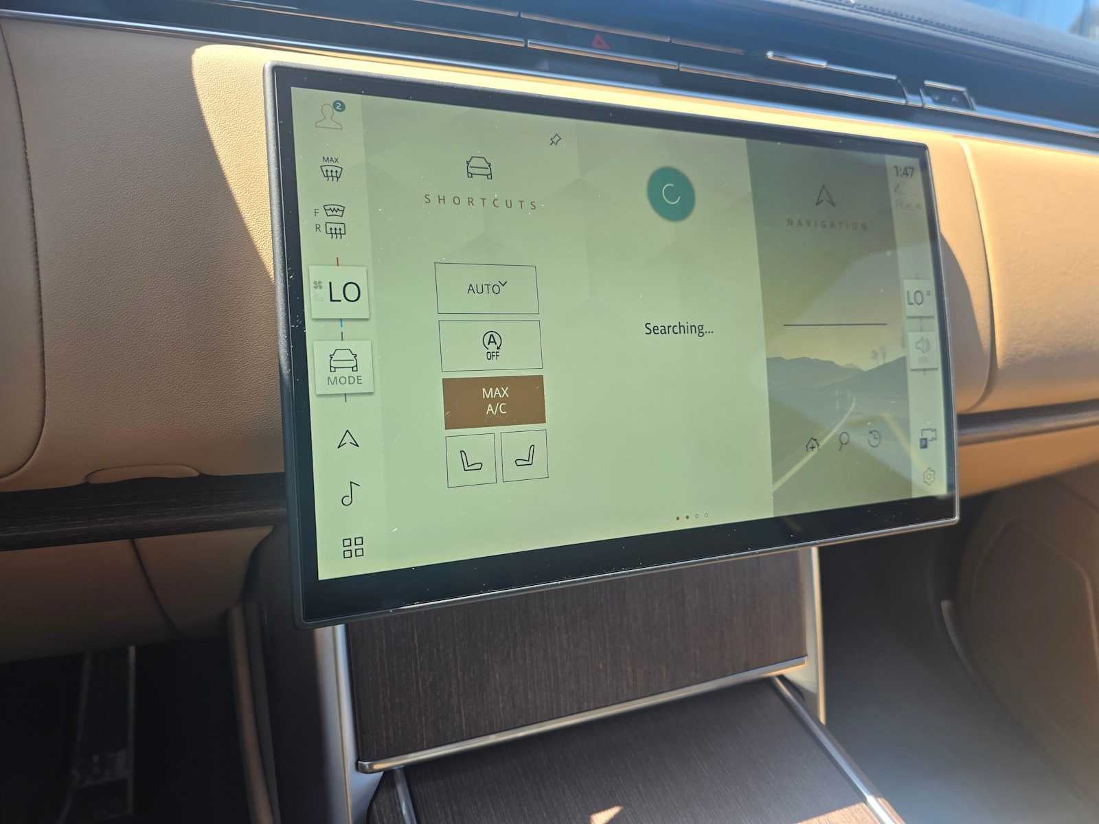 2025 Land Rover Range Rover SE
