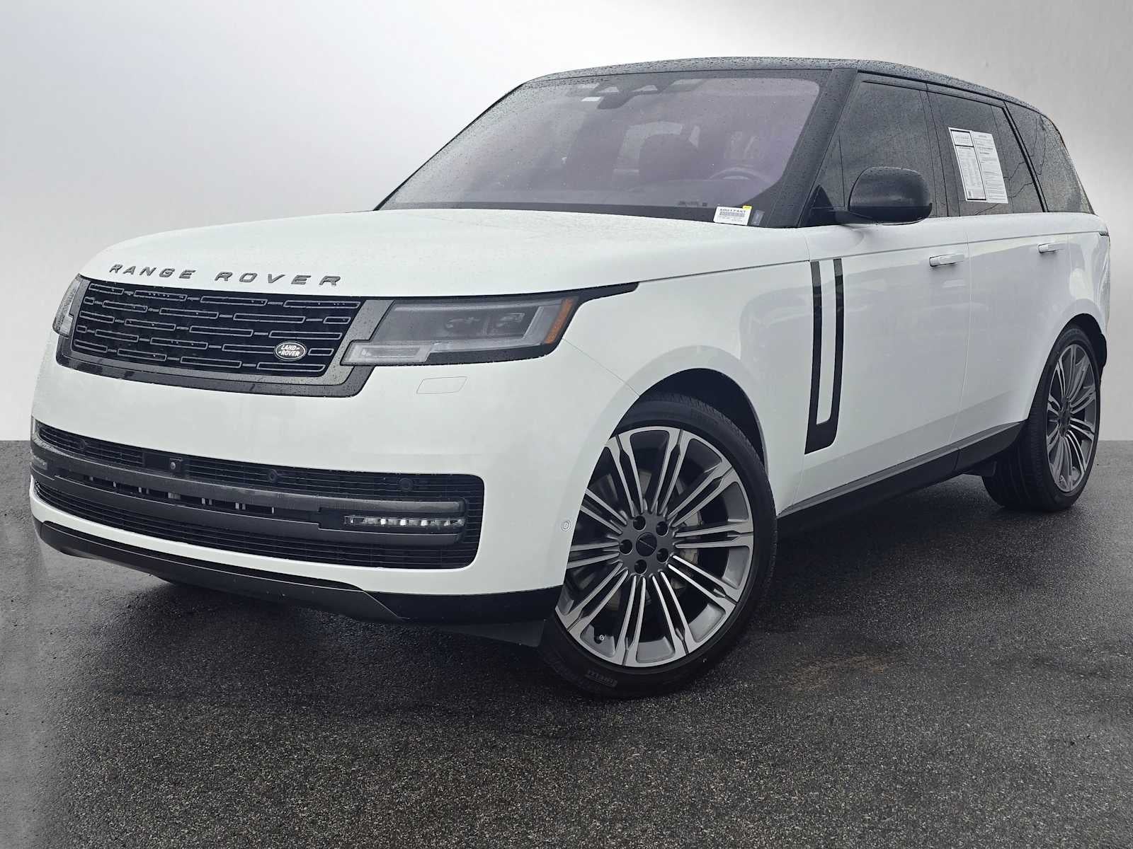 2022 Land Rover Range Rover SE