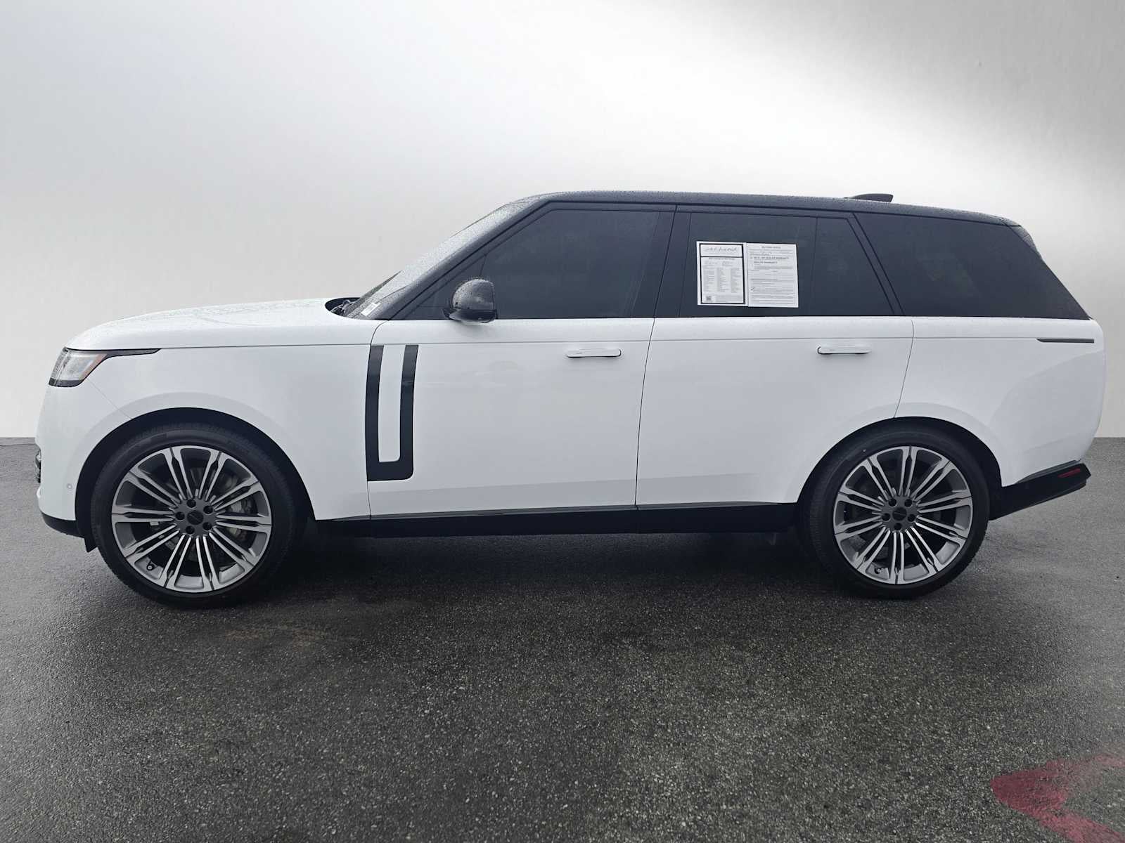 2022 Land Rover Range Rover SE