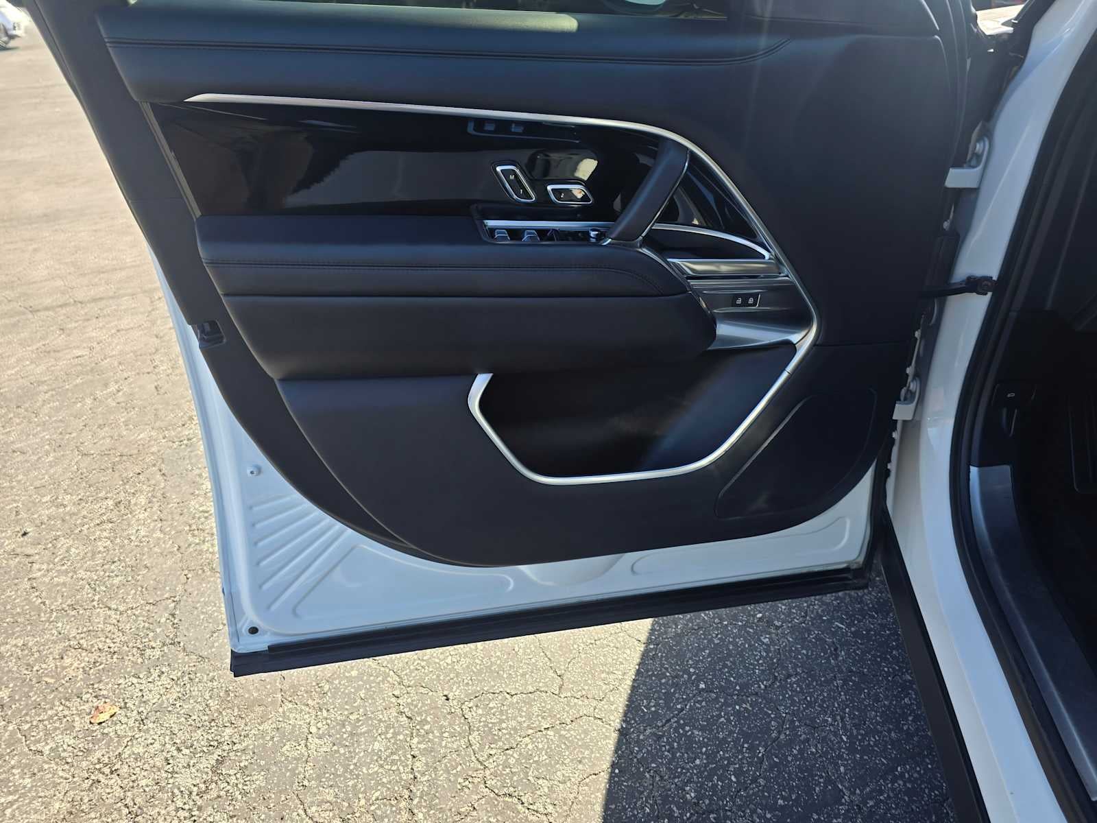 2022 Land Rover Range Rover SE