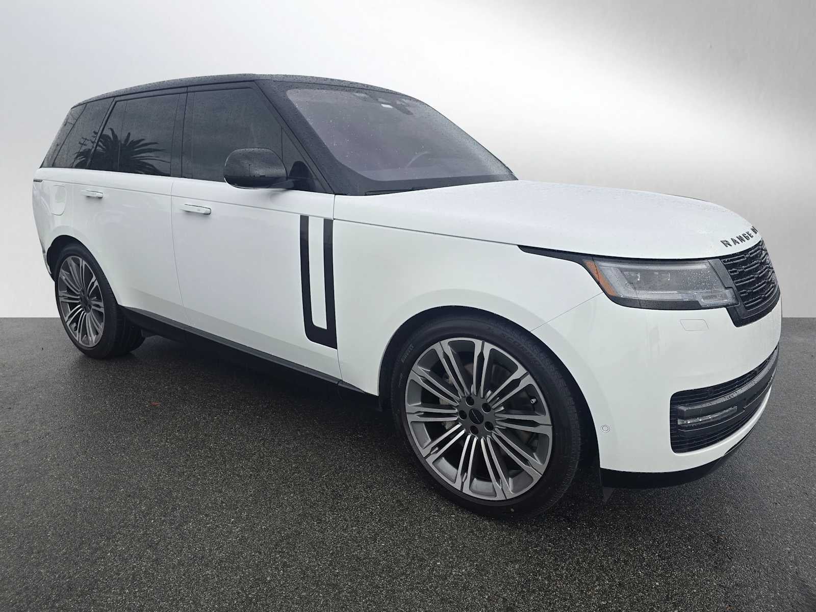 2022 Land Rover Range Rover SE