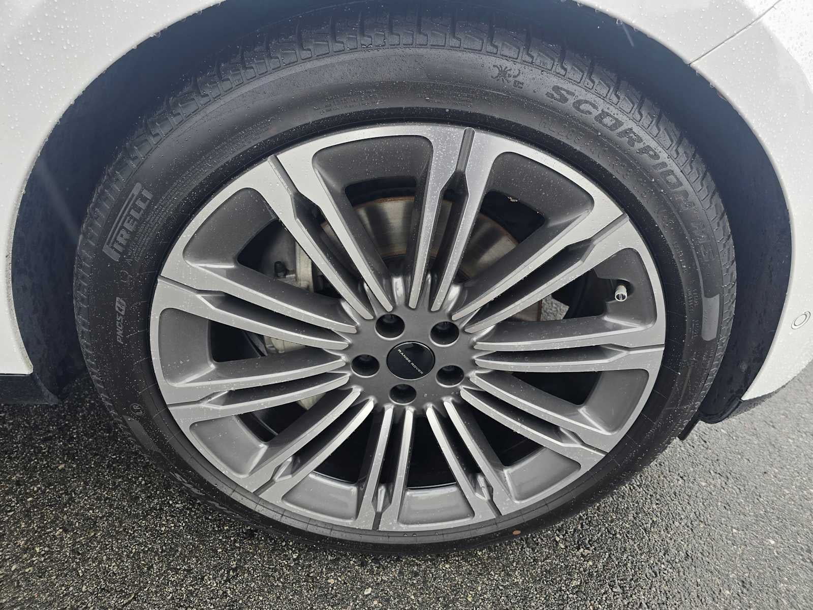 2022 Land Rover Range Rover SE