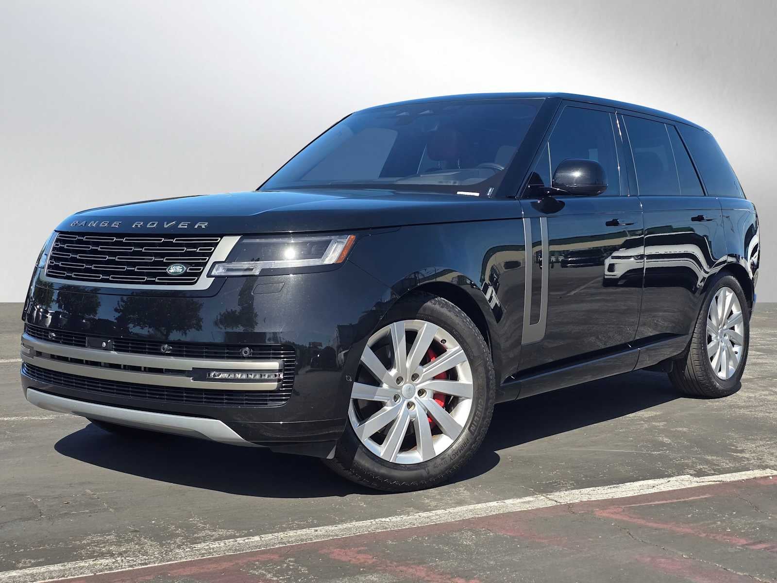 2023 Land Rover Range Rover SE