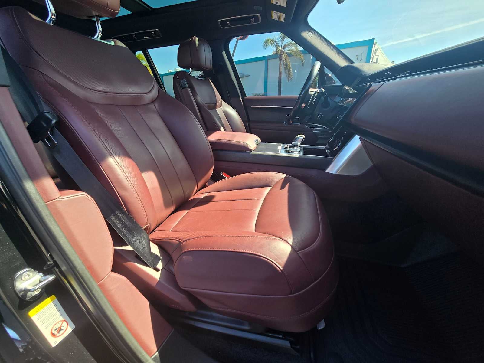 2023 Land Rover Range Rover SE