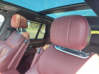 2023 Land Rover Range Rover SE