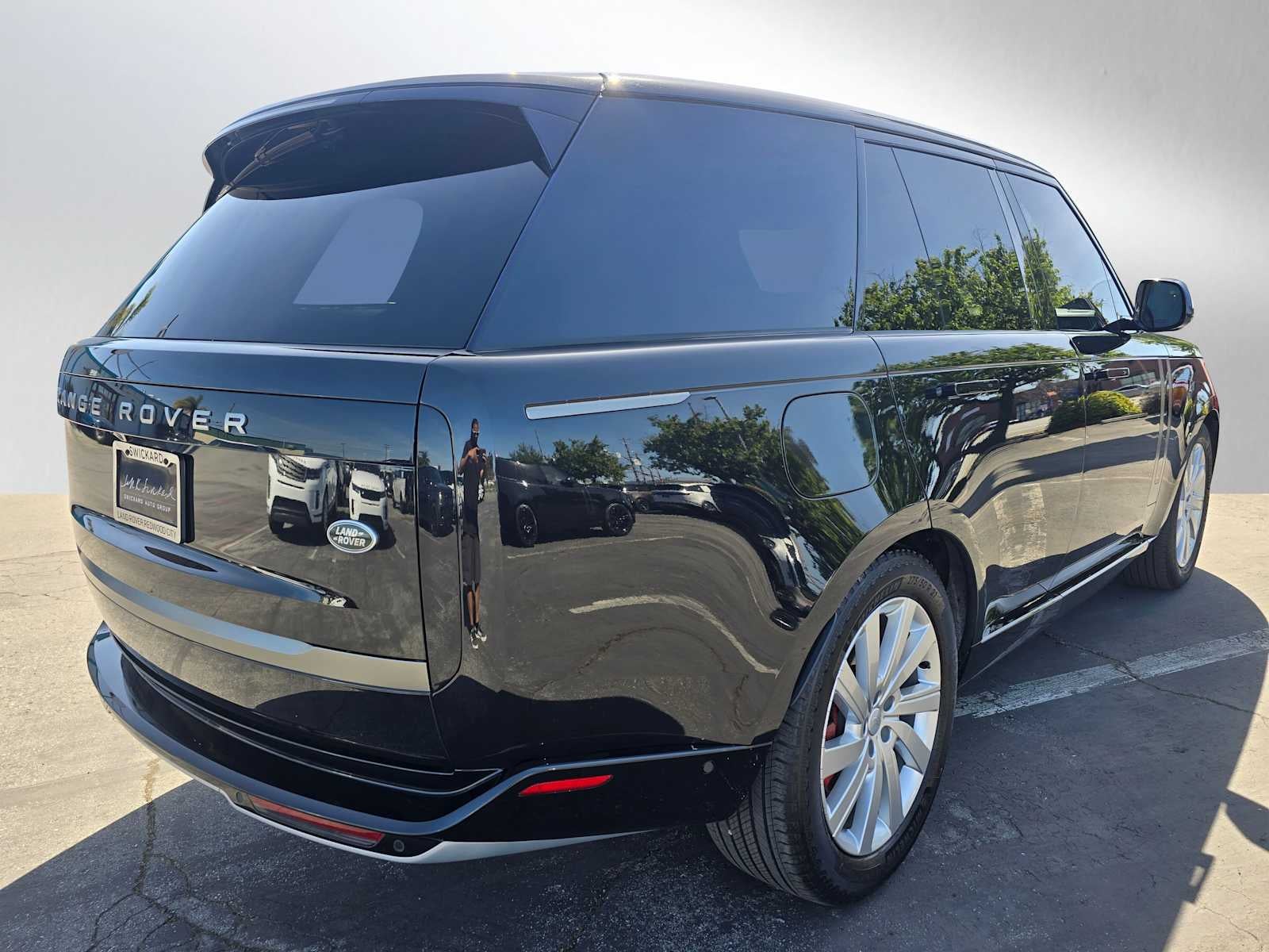 2023 Land Rover Range Rover SE