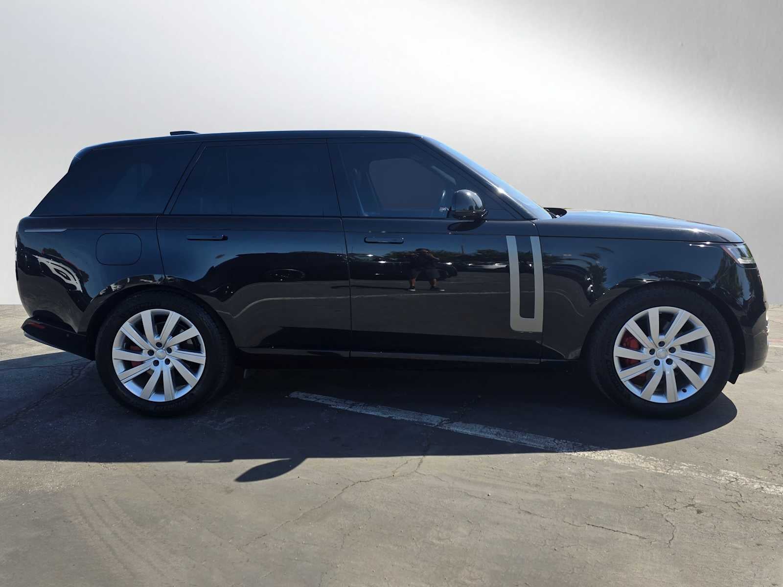 2023 Land Rover Range Rover SE