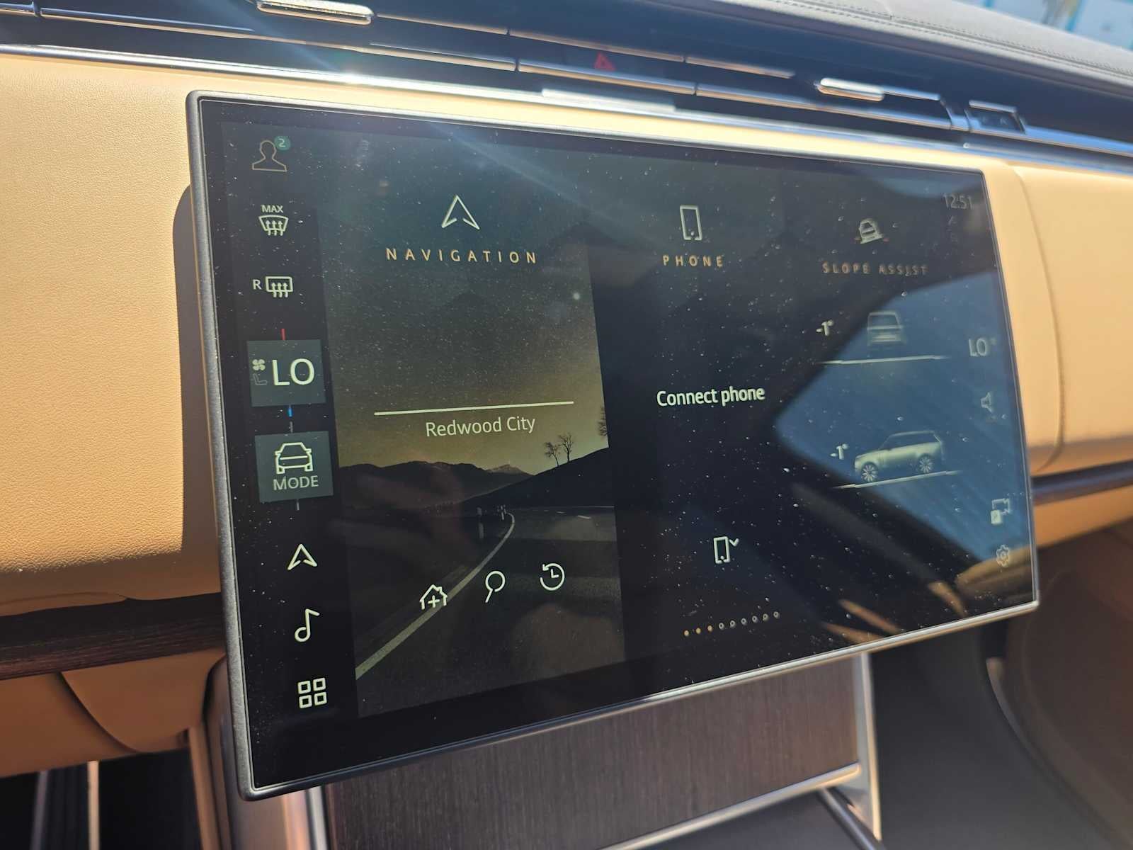 2025 Land Rover Range Rover SE