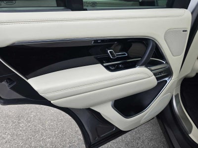 2024 Land Rover Range Rover SE