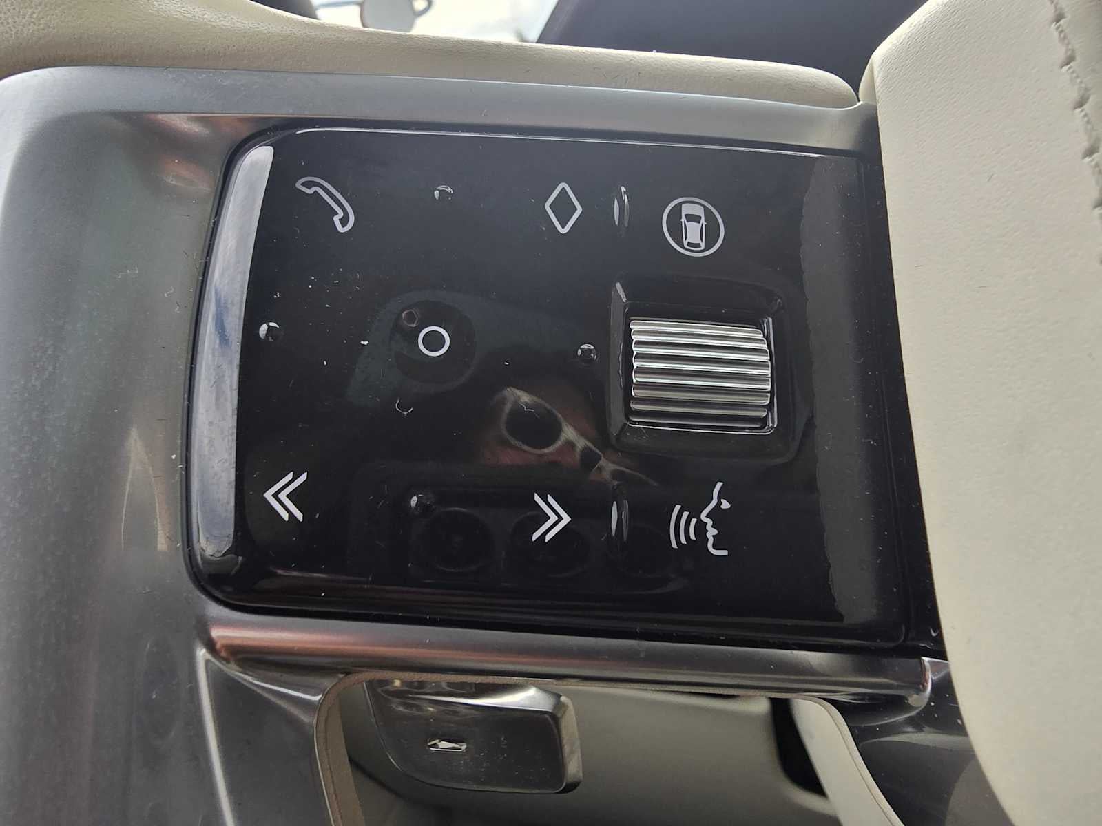 2024 Land Rover Range Rover SE