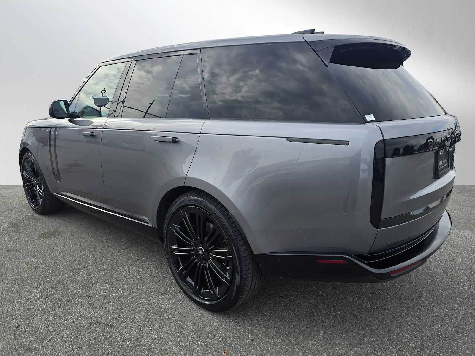 2024 Land Rover Range Rover SE