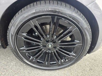 2024 Land Rover Range Rover SE