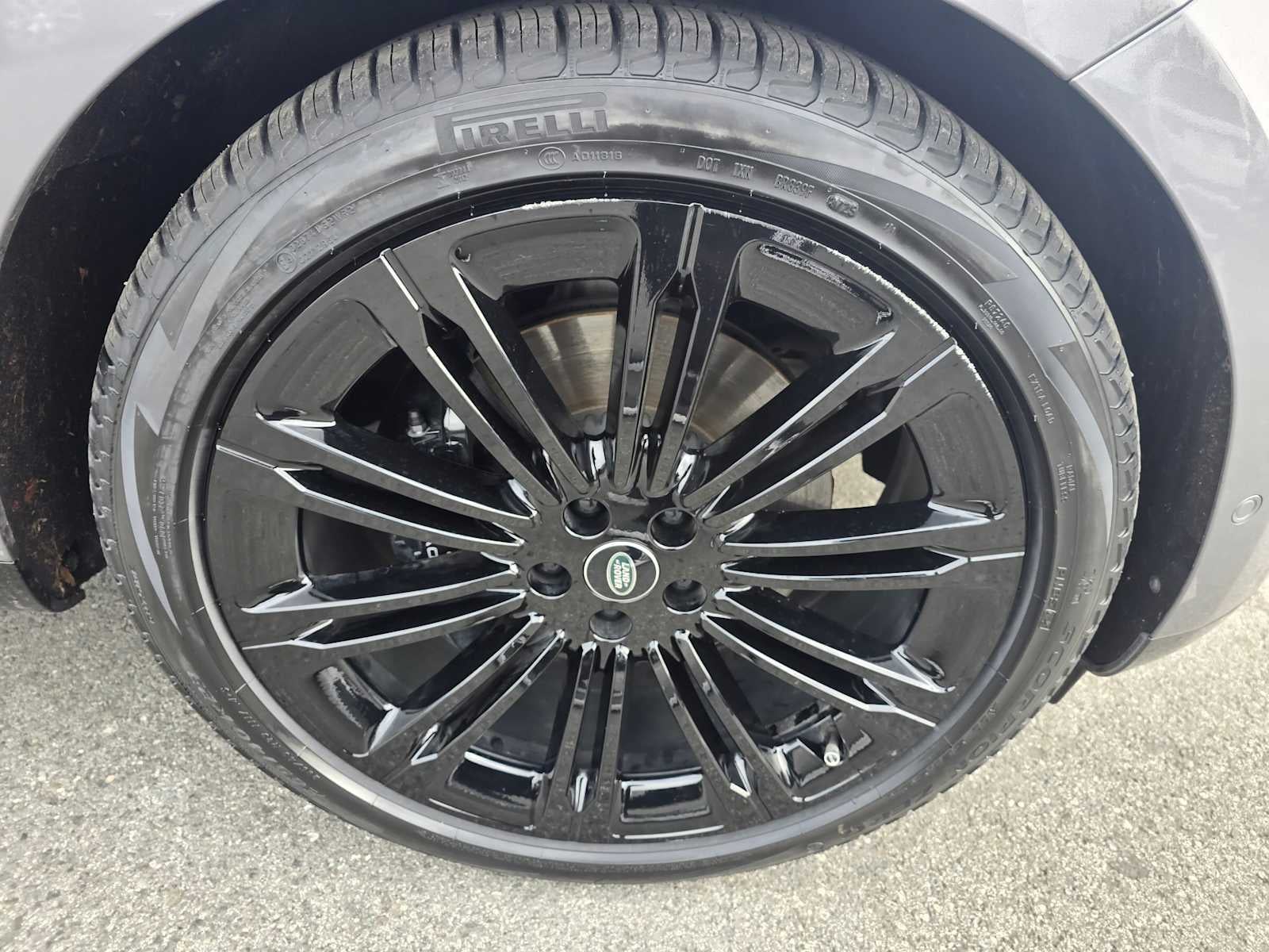 2024 Land Rover Range Rover SE