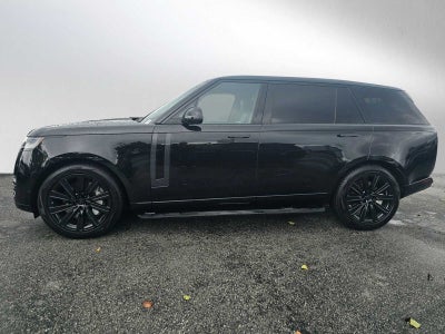 2026 Land Rover Range Rover SE