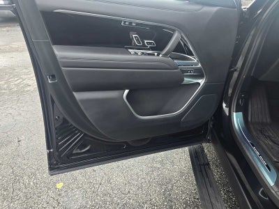 2026 Land Rover Range Rover SE