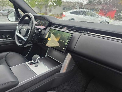 2024 Land Rover Range Rover SE