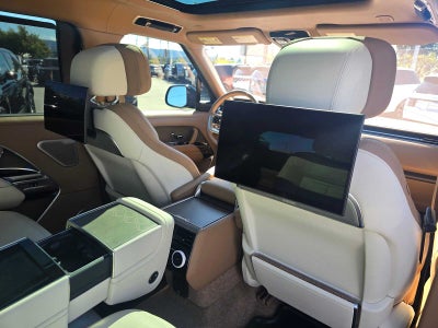 2023 Land Rover Range Rover SV