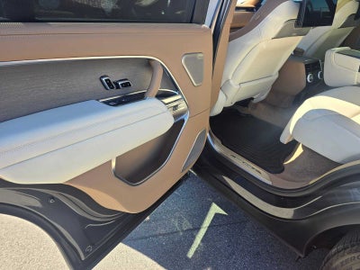 2023 Land Rover Range Rover SV