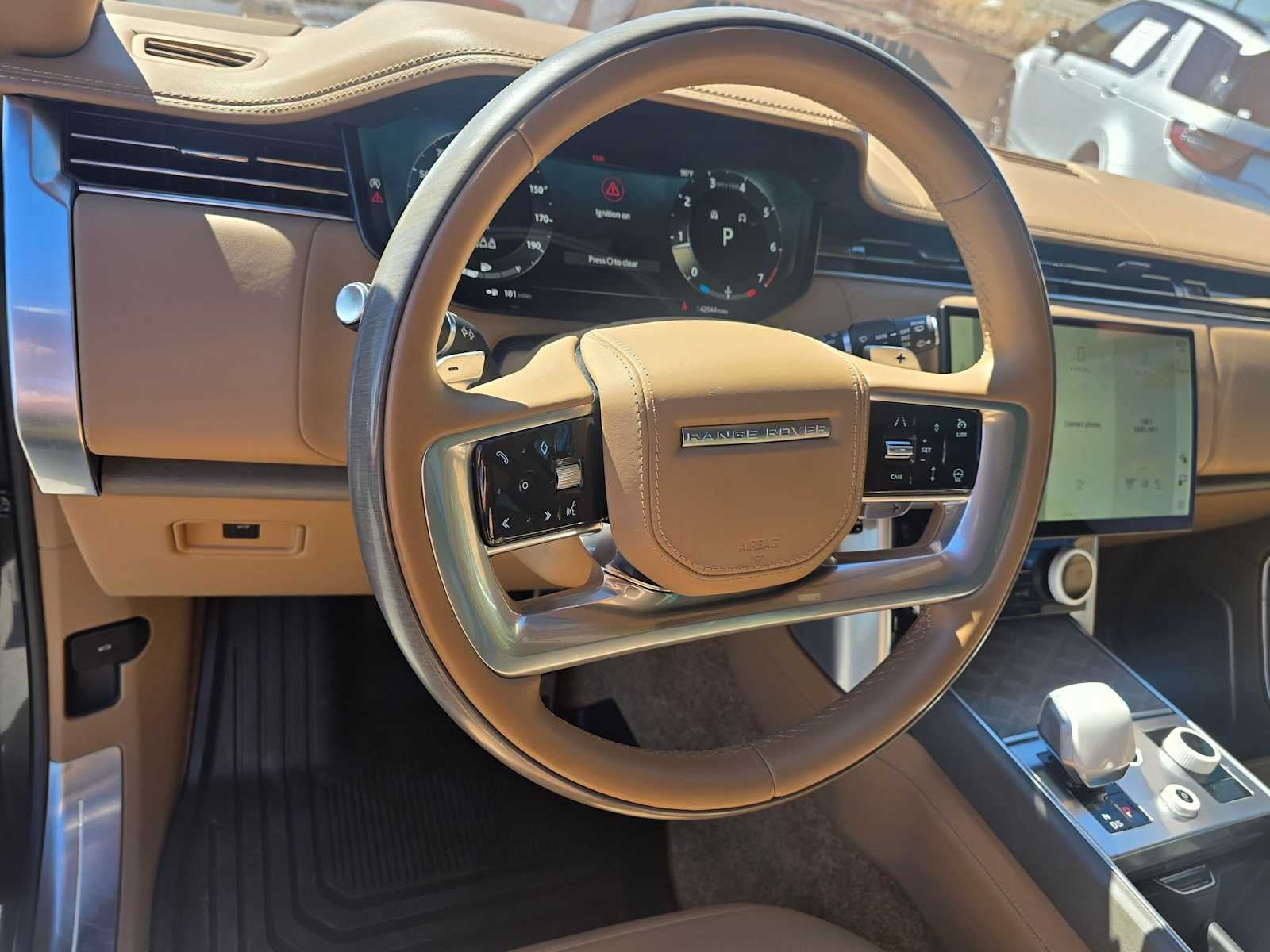 2023 Land Rover Range Rover SV