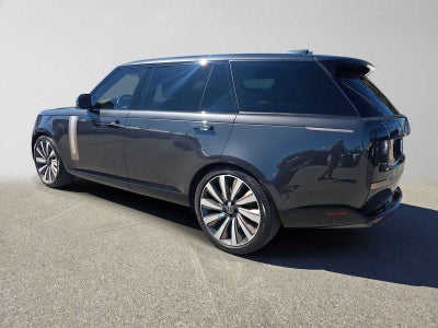 2023 Land Rover Range Rover SV