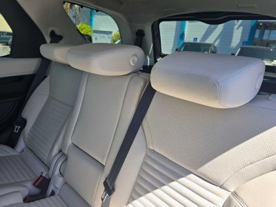 2023 Land Rover Discovery S