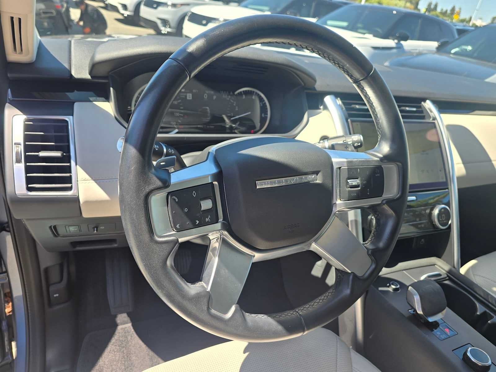 2023 Land Rover Discovery S