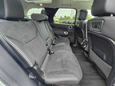 2024 Land Rover Discovery S