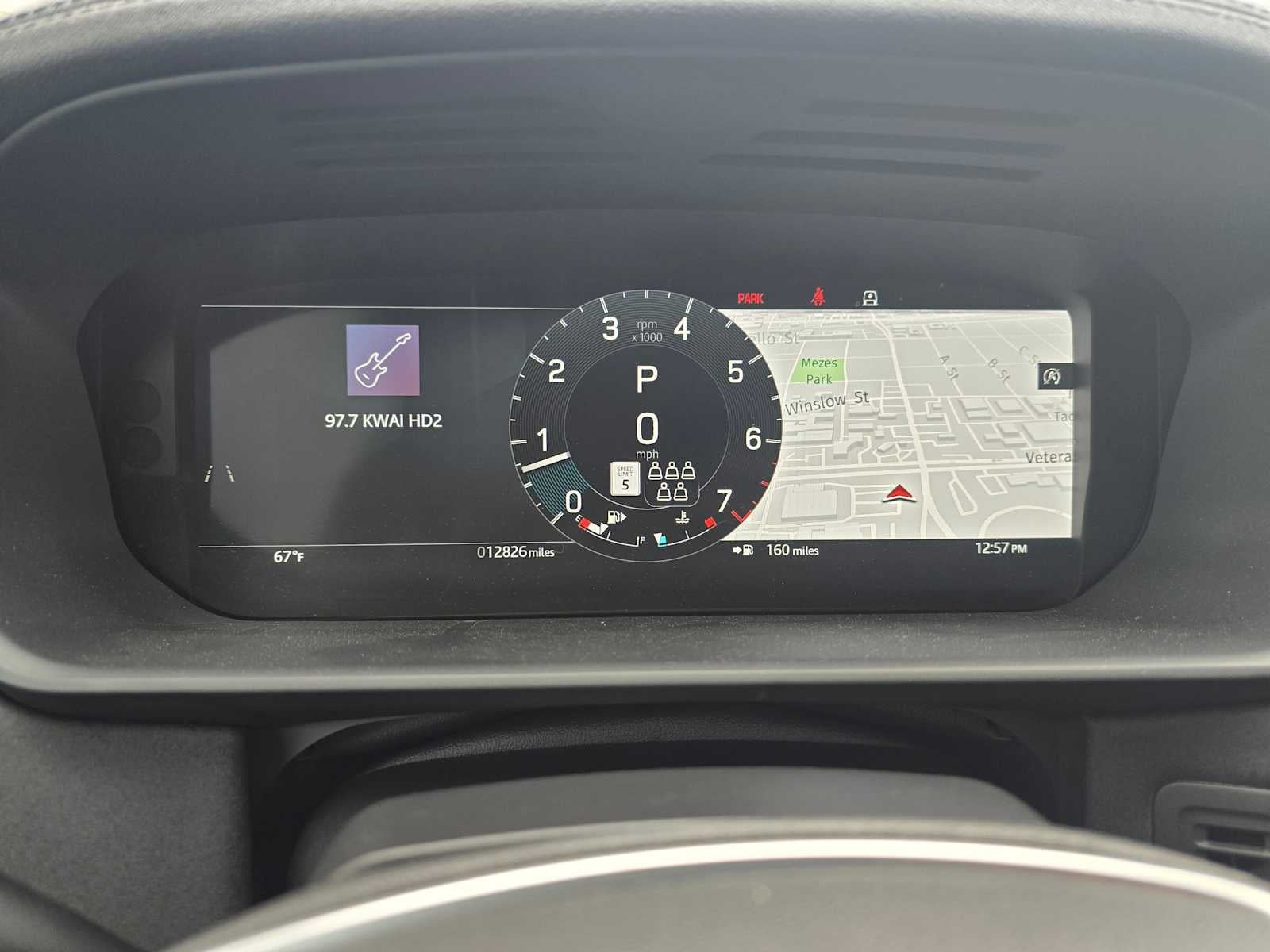 2024 Land Rover Discovery S