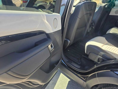 2025 Land Rover Discovery S