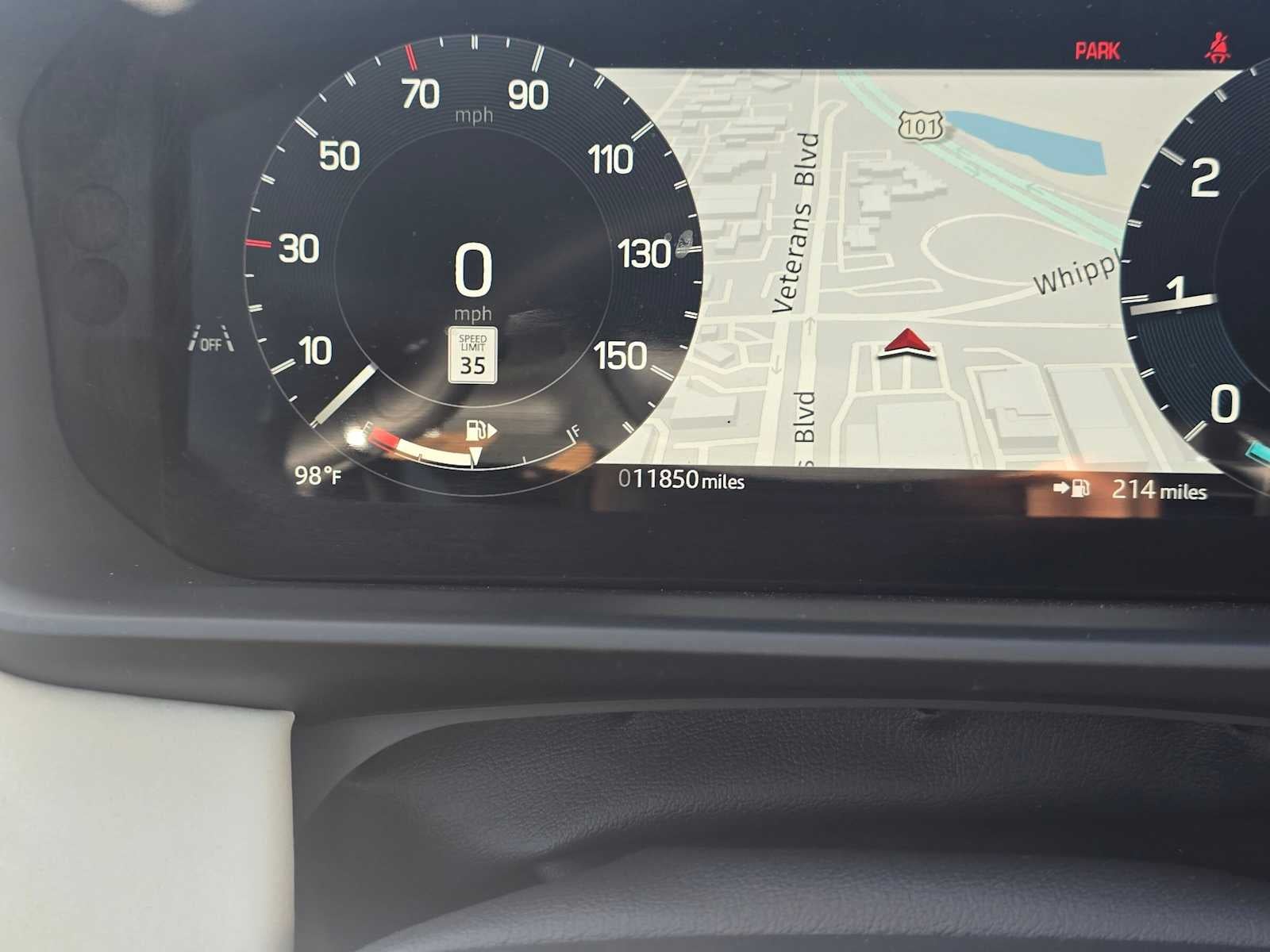 2025 Land Rover Discovery S