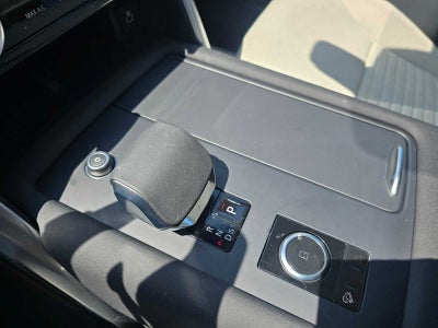 2025 Land Rover Discovery S