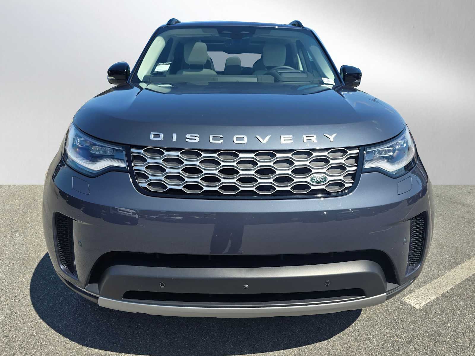2025 Land Rover Discovery S