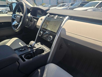2025 Land Rover Discovery S