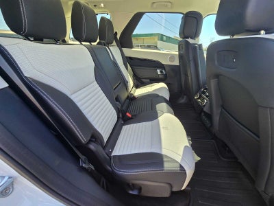 2025 Land Rover Discovery S