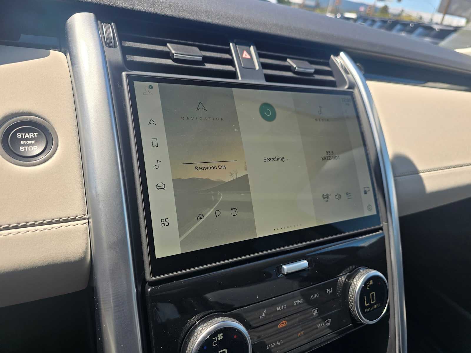 2025 Land Rover Discovery S