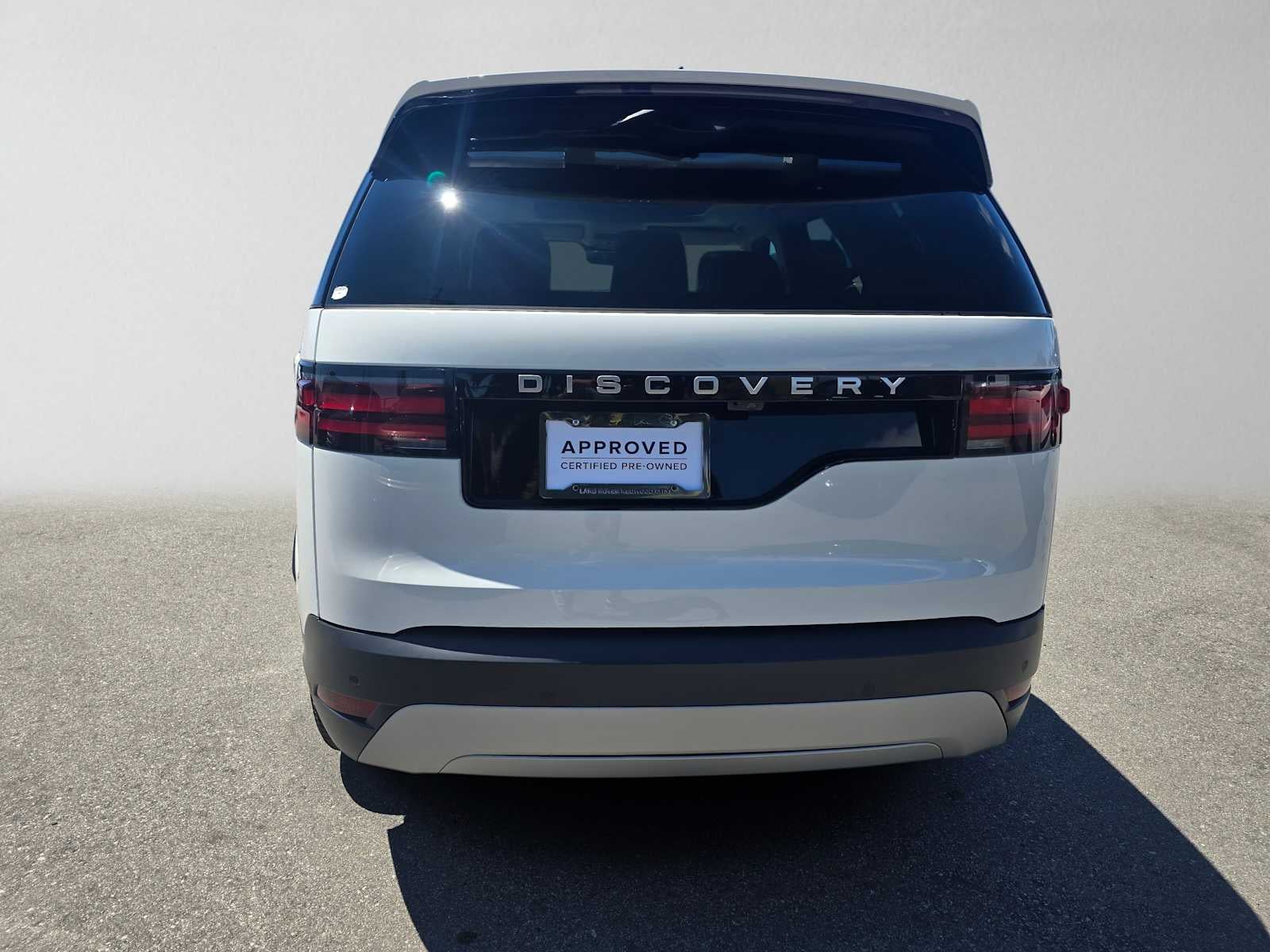 2025 Land Rover Discovery S