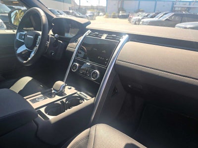 2025 Land Rover Discovery S